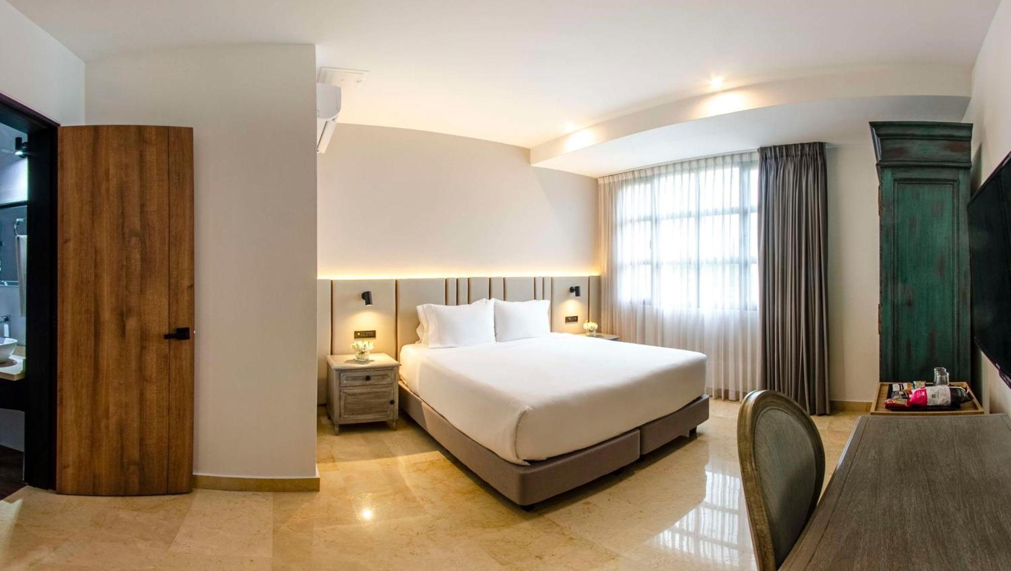 Standard Double or Twin Room,1643799326:JPEG