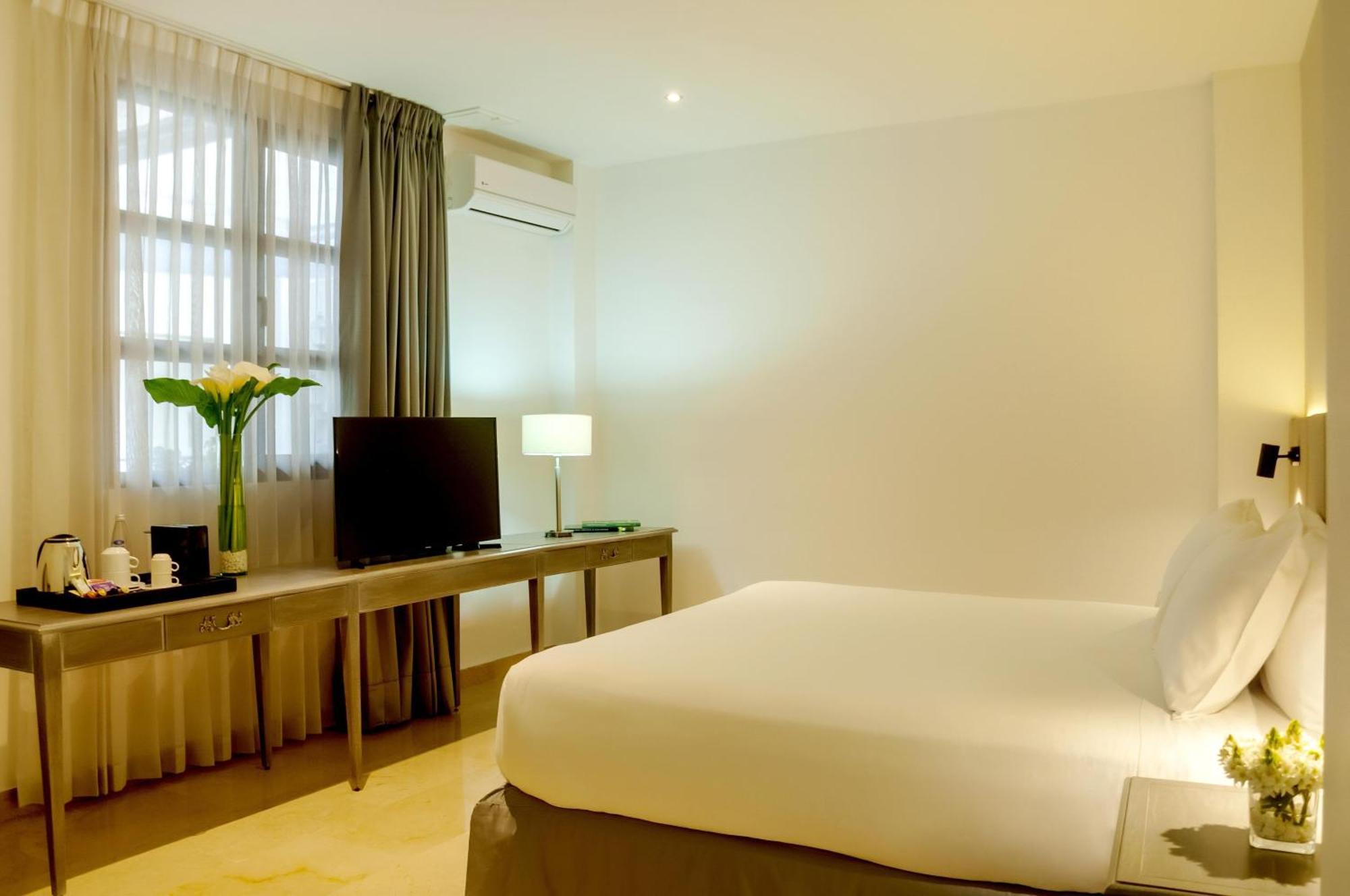 Junior Suite Extra Bed,1706952719:JPEG
